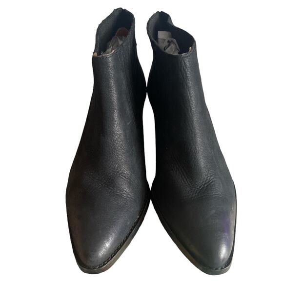 ☀️Hudson London Black Leather Pull On Ankle Booties 7.5 - Picture 2 of 9
